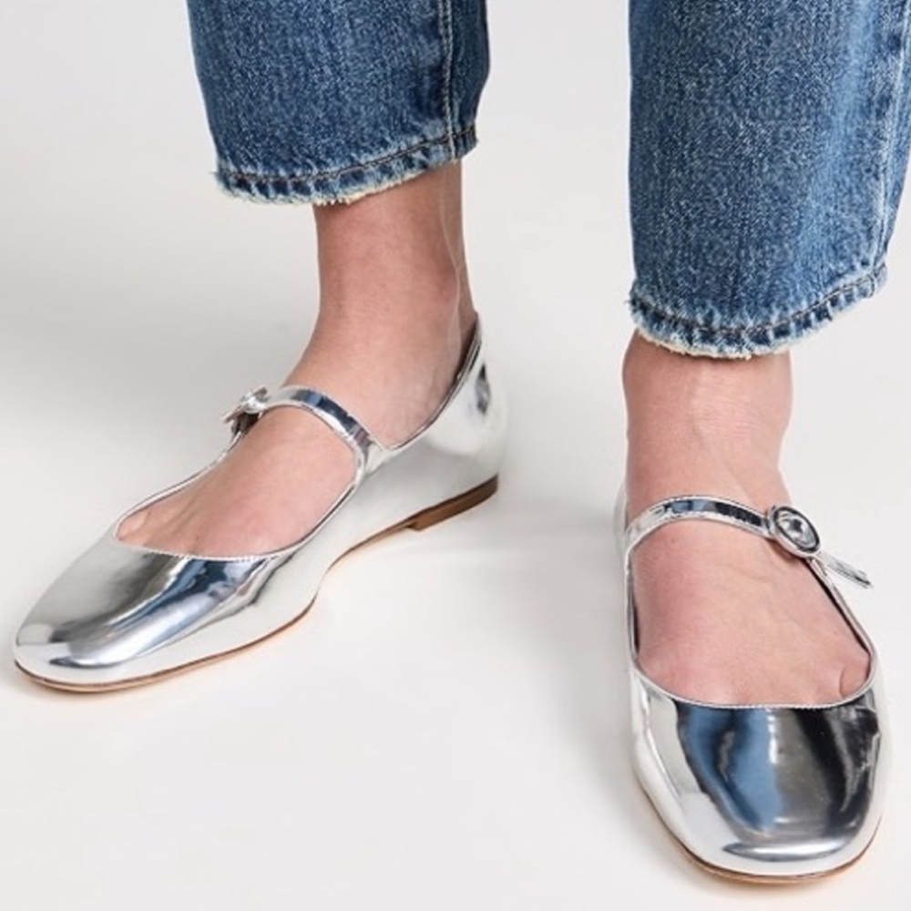 Larroude Blair Ballet Flat NWT